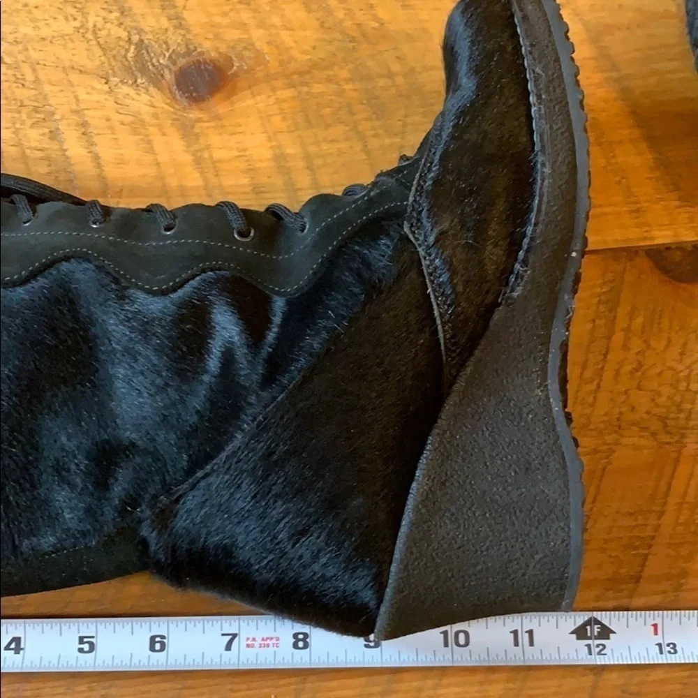 Oscar Sport black fur winter / snow boots with wedge heel Size 6
